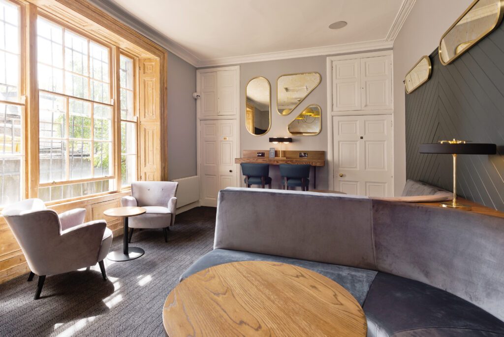 Office Suites Restoration and fit-out project